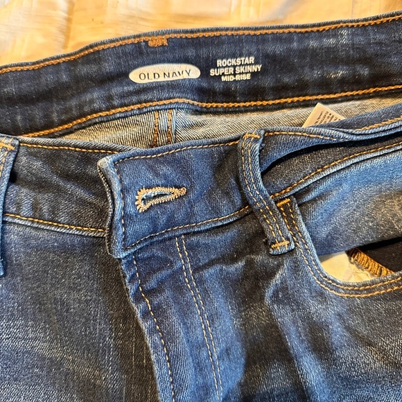 Old Navy rockstar super skinny jeans size 8 - Picture 2 of 4